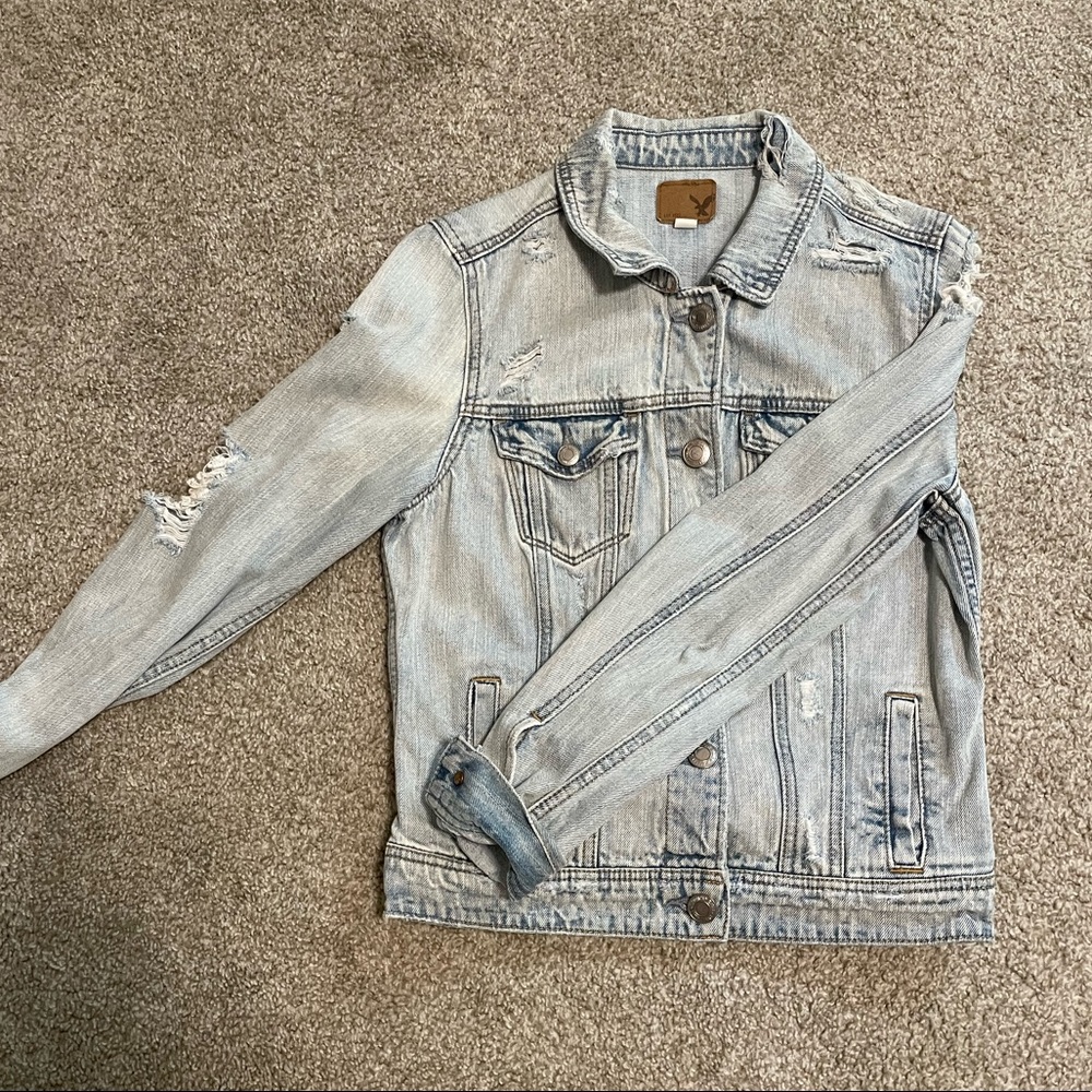 American Eagle Outfitters jean jacket